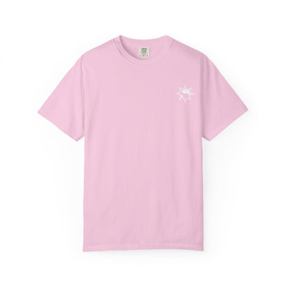 SoliVisk Unsupervised & Thriving Comfort Colors Unisex T-Shirt Funny Tee for The Chaos Lovers In Us All.